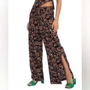 Sanctuary Side Slit Leg Yoga Pants - Dusk Floral Size Medium NWT